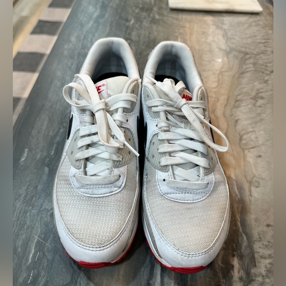 Nike Air Max 90 SIZE 9 EUC - Picture 3 of 8